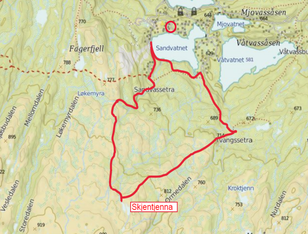 Runden Skjentjenna – Tvangssetra. Et alternativ til en rundtur er å gå veien opp fra Skisenteret til Sandvasseter og følge Sandvasselva opp. Så følge stien til Skjentjenna hvor det er fint å raste og fiske om man ønsker det. Så følge en sti ned til Tvangssetra, denne kan være noe dårlig merket men bør være mulig å finne. Stien fra Tvangssetra til søndre del av Sandvann og videre til Skisenteret er grei å følge. Lengde ca. 8Km.
